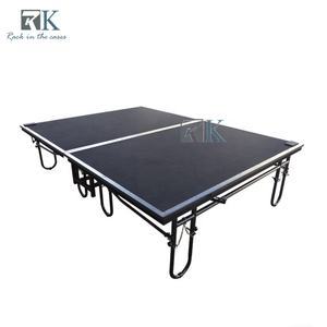 Scène mobile en acier pliable pour événements, plateforme de scène à charge lourde, en vente - Product Image 1