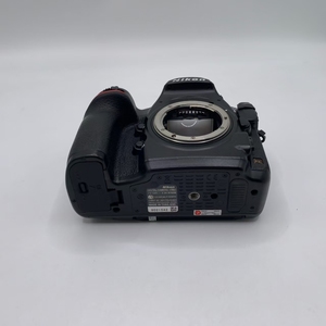 Appareil photo reflex numérique plein format <span class=keywords><strong>Nikon</strong></span> D850 d'occasion en gros, capteur BSI 45,7 MP, vidéo 4K UHD, professionnel reconditionné pour la revente et le studio - Product Image 5