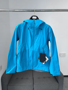 Chaqueta cortavientos impermeable ligera personalizada para hombre con cremallera lateral Beta Lt abrigo impermeable unisex - Product Image 4