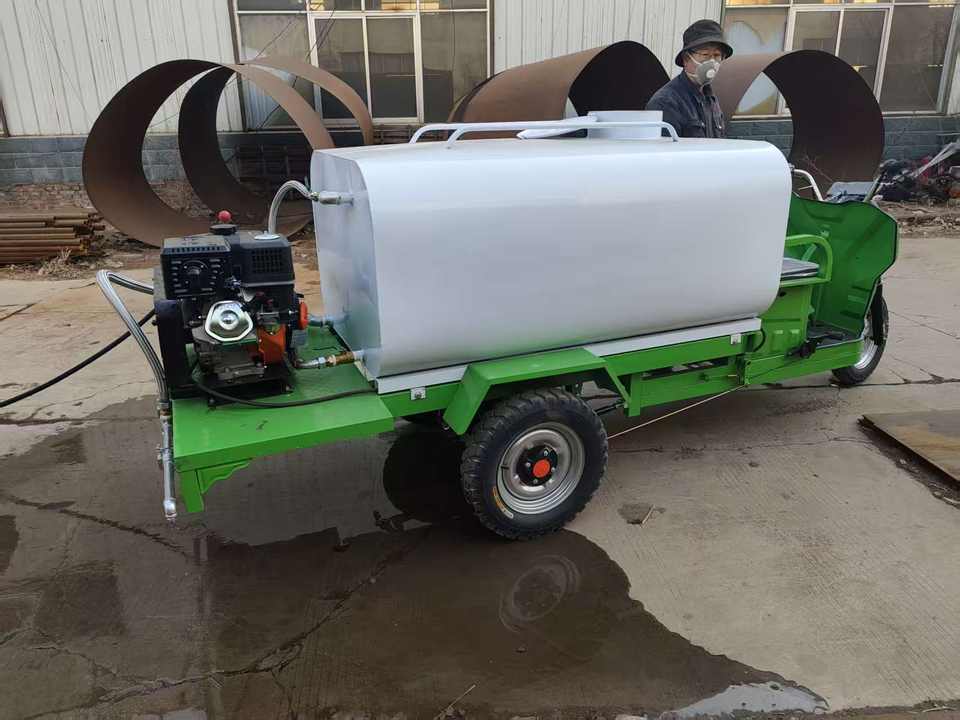 Three Wheel Bitumen Sprayer Machine | Mini Asphalt Distributor for Road ...