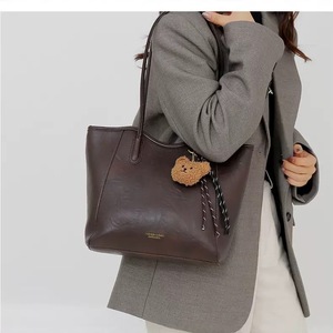 Bolso de Hombro de Gran Capacidad, Nuevo para Invierno, Estilo Retro, Versátil - Product Image 2