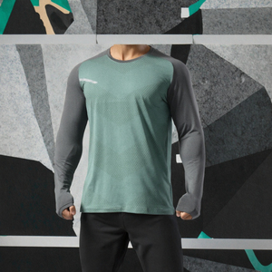 Autumn Winter Outdoor Running Fitness T-shirt 180 Grams Quick-Drying Long-Sleeved Crewneck Training <b>Suit</b> Solid Pattern Casual - Product Image 6