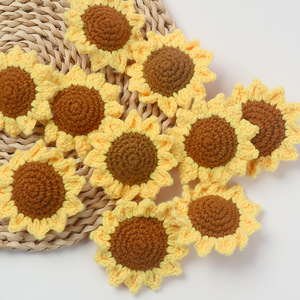 Llavero de ganchillo con cabeza de flor de girasol simulada, accesorios para ramo, venta al por mayor - Product Image 2