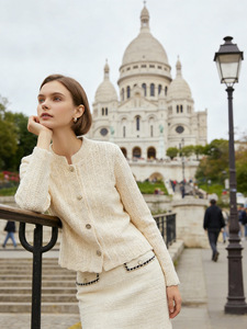 WK31 <span class=keywords><strong>Cardigan</strong></span> di Lusso Personalizzato 100% Lana, Lavorazione Jacquard Traforata, Collo Tondo, Bordi Ondulati per Donna - Product Image 4