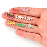 Pendentif DIY en alliage électroplaqué effet goutte d'huile, lettre LOVE anglaise, pour bracelets, porte-clés et colliers