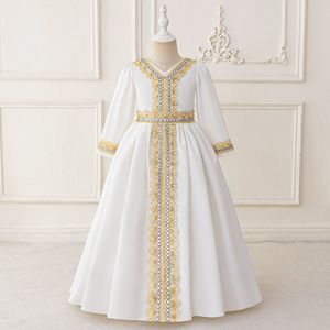 Abaya Modesta para Niñas para las Celebraciones de Eid Al-Fitr y Al-Adha, Material de Poliéster, Largo hasta el Tobillo - Product Image 1