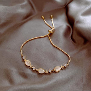 Bracciale da donna alla moda regolabile con pietra a occhi di gatto strass luna stella zircone Joker fidanzate Bijoux gioielli in rame - Product Image 1