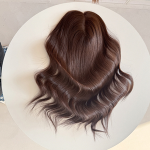 Topper de cheveux humains 100% alignés sur les cuticules pour femme, base mono 5*6, mono top. # Couleur 1C pour femme blanche - Product Image 1