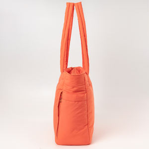 Borsa Tote Oversize Personalizzabile Unisex con Scomparto per Laptop in Nylon - Product Image 3