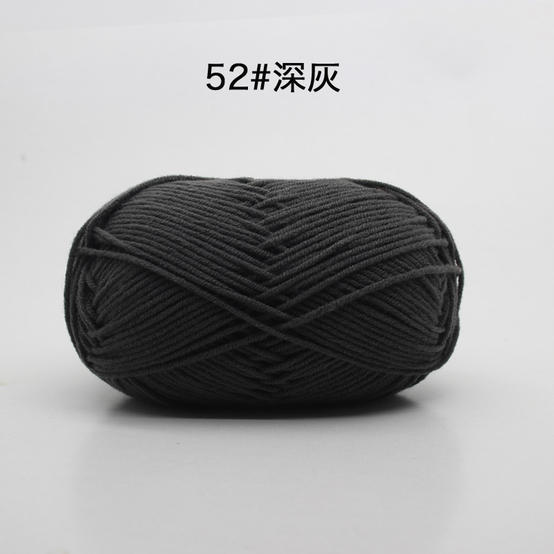 52 gris foncé
