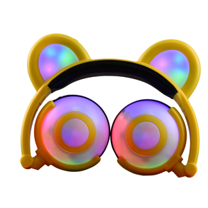Cuffie Silenziose per Feste con Orecchie da Orso, Bluetooth e Luci LED - Product Image 4