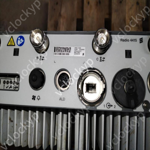 Equipo de comunicación Ericsson usado RRU 4415B7 - Product Image 2