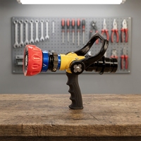 Buse de pulvérisation à jet guidé Volla Machino pour lutte contre l'incendie, débit de 2,5-4 L/s, raccord mâle, pression de 0,60 MPa, portée de 29 m