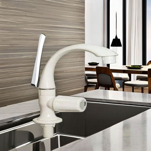 Robinet de cuisine classique blanc à levier unique avec bec courbé, robinet d'évier durable - Product Image 1