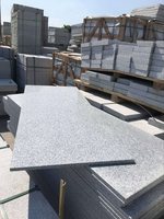 Dalles et marches en granit gris Bianco Sardo naturel de Chine, prix d'usine, tailles personnalisées