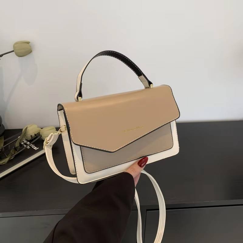 น้ำตาลอ่อน