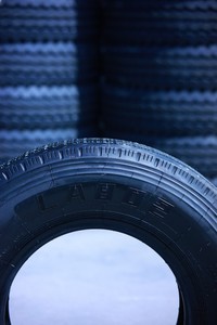 ยางรถบรรทุก LCH T-REX รุ่นใหม่ 7.50R16LT แบบลม ยางเรเดียล ไม่มียางใน สำหรับรถบรรทุกขนาดเล็ก ทุกตำแหน่งล้อ - Product Image 6