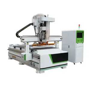 Routeur à bois linéaire ATC CNC 1325 porte en bois faisant la machine meubles en bois faisant la machine