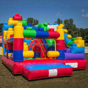 Équipement de location pour événements : Château gonflable coloré en forme de montgolfière avec toboggan aquatique et aire de jeux extérieure - Product Image 6