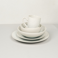 2025 Logo personnalisé maison cuisine table à manger ensemble grès Europe couverts dîner ensemble sûr pour vacances décoratif noël