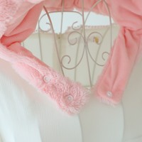 Vente en gros de pyjamas personnalisés pour enfants et femmes, couverture et jeté, oreiller en forme de U, chapeau en peluche, couverture avec capuche, forme de cochon