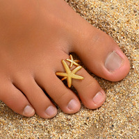Nouvelles sandales d'été ajustables plaquées or avec anneaux de pied, bijoux de plage, jolies bagues de pied, anneaux de pied tendance avec perles et étoiles de mer pour femmes 2026