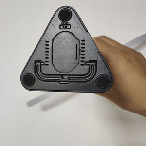 A batteria a forma di triangolo con repellente antimosca per interni/esterni senza sostanze chimiche per insetti per scarafaggi e mosche - Product Image 5