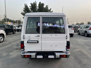 Гладкий и надежный Подержанный TOYOTA <span class=keywords><strong>LANDCRUISER</strong></span> 4.5L <span class=keywords><strong>78</strong></span> внедорожник 2022 3 двери - Product Image 4