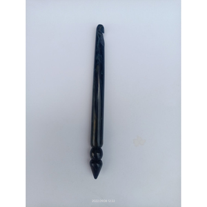 Navy Blue Resin <b>Crochet</b> <b>Hook</b> Smooth Ergonomic Handle Decorative Grip Knitting Tool for Yarn Crafting <b>Crochet</b> Projects DIY - Product Image 1