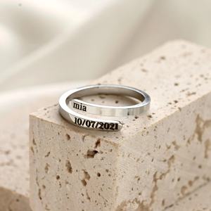 Nouvelle Bague en Acier Inoxydable Plaqué Or, Double Prénom Personnalisé, Cadeau <span class=keywords><strong>de</strong></span> Noë<span class=keywords><strong>l</strong></span> et d'Anniversaire Unique pour Votre Amoureux(se) - Product Image 2