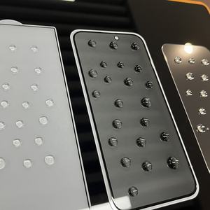 ฟิล์มกระจกนิรภัยแบบเต็มจอ 2.5D พิมพ์ลาย HD วัสดุอลูมิเนียมคุณภาพสูง สำหรับ Samsung S26 S25 S24 S23 S22 S21 - Product Image 6