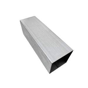 Tube carré galvanisé à chaud Zn-Al-Mg en gros pour système de montage de panneaux solaires - Product Image 1