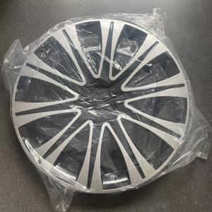 Cubierta de rueda universal de <span class=keywords><strong>16</strong></span> pulgadas, cubierta de llanta, <span class=keywords><strong>tapacubos</strong></span> de plástico para automóviles - Product Image 3