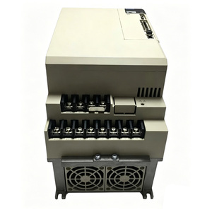 SGD7S-550A00B202 Variador de Frecuencia de 5.5kW de Alto Rendimiento para Automatización Industrial, en Stock, Envío Rápido, Original, Disponible Ahora - Product Image 5