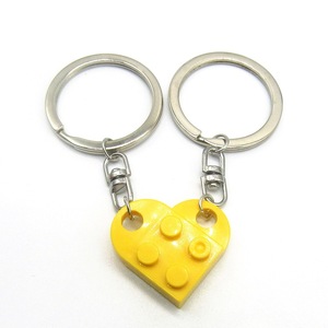 Portachiavi Creativo all'Ingrosso con Mattoncini Colorati a Forma di Cuore, Regalo di Nozze per Coppie, Set di 2 Pezzi Abbinati, Regali di Tendenza alla Moda - Product Image 5