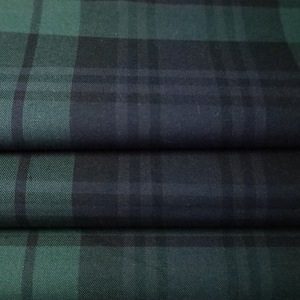 Tissu à carreaux en <span class=keywords><strong>tartan</strong></span> tissé 150gsm teint en fil de coton pour garçons filles vêtements pour enfants chemises pour femmes hommes pantalons habillés - Product Image 4