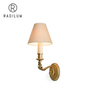 Lámpara de Pared Vintage Estilo Rústico Francés, Decoración Antigua con Brazo de Hierro Dorado en Forma de Hoja, Pantalla de Tela Beige, LED, Decoración Artística Rústica, Lámpara de Pared Tipo Vela - Product Image 1