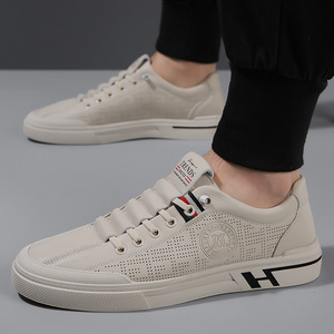 Zapatillas Blancas Transpirables para Hombre, Zapatos Casuales de Piel Sin Cordones, Color Beige Sólido, Diseño Moderno, Origen Wenzhou - Product Image 4