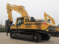 Excavatrice hydraulique polyvalente E6500F pour entrepreneurs, opérations minières, travaux de carrière, travaux routiers, défrichement et travaux de terrassement lourds