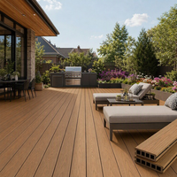 Tarima de WPC Multicanal Ynori, Diseño de Madera Hueca con Acabado Teca, 25mm 160mm, Tubo Cuadrado para Jardín, Antideslizante R10, Directo de Fábrica