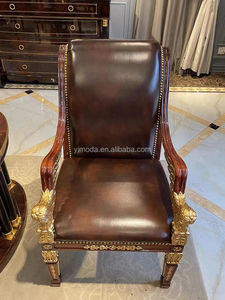 Chaise longue classique européenne en bois sculpté en chêne chesterfield en cuir chaises de loisirs <span class=keywords><strong>d</strong></span>'accent chaise occasionnelle - Product Image 2