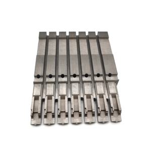 OEM yüksek hassasiyetli Tungsten karbür profil taşlama Trim ve şekillendirme enjeksiyon kalıbı parçaları - Product Image 1