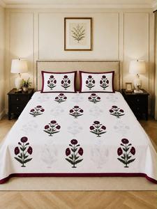 Parure de lit King Size fabriquée en Inde, aspect artisanal, avec 2 taies d'oreiller réversibles, douce et confortable, pour la décoration intérieure, en vente. - Product Image 1