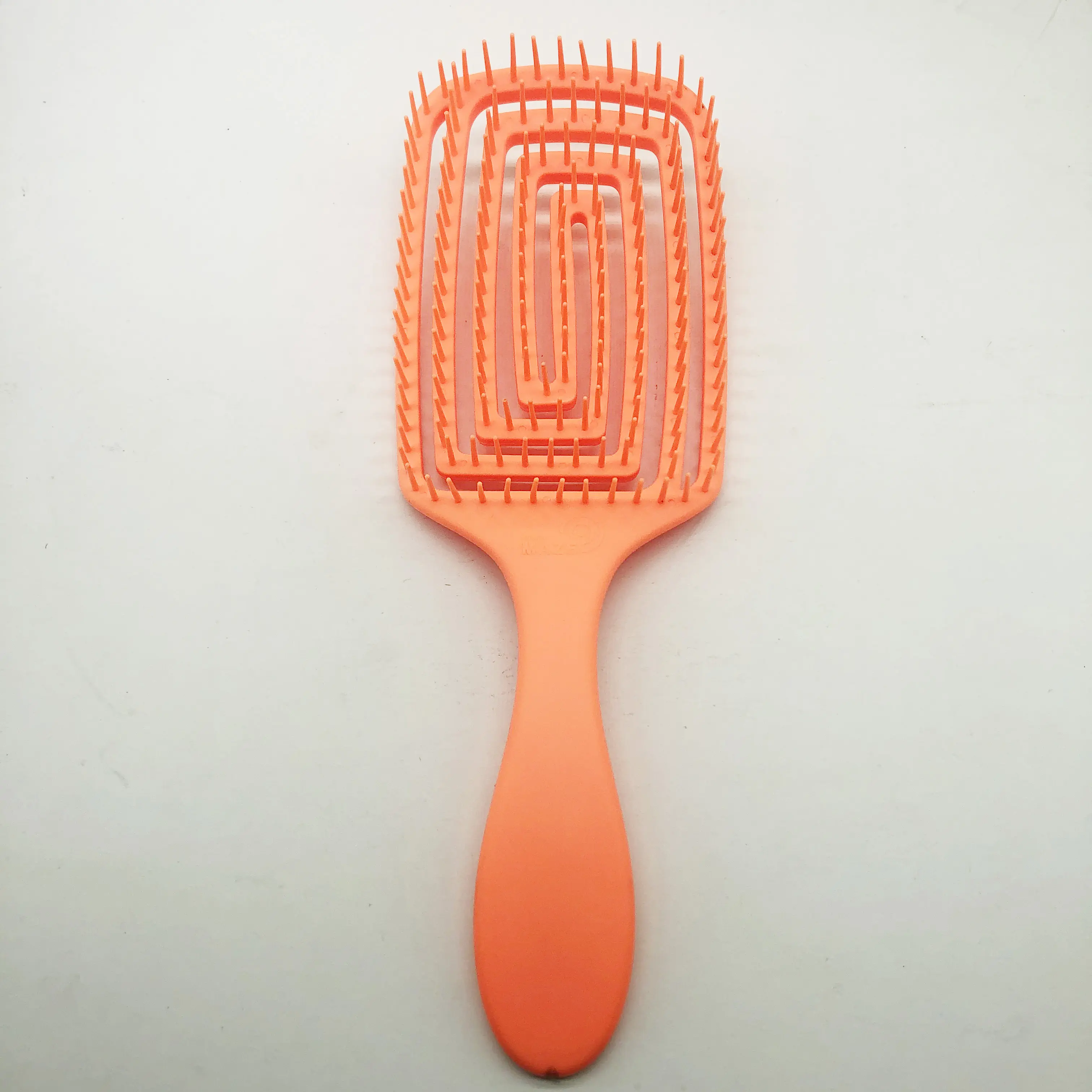 CANDY BRUSH-cepillo de pelo MZ-006 para mujer, nuevo diseño, desenredante, flexible, en forma de laberinto, todo tipo de cepillos rizados