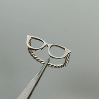 Anneau de lunettes en acier inoxydable, bracelet de lunettes chic et original, bijou fantaisie étanche couleur argent