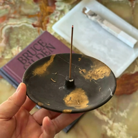 Plateau décoratif rond en marbre naturel Portoro, plateau multi-usages avec porte-encens pour la maison, l'aromathérapie, la méditation et la décoration