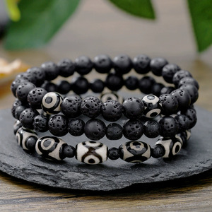 Pulsera de Calavera de Cobre y Circonita para Hombre, con Ágata Negra, Ojo de Tigre y Obsidiana Negra, y Piedra Volcánica con Colgante de Cruz y Corona - Set de Pulseras - Product Image 2