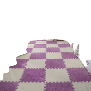 Alfombra Moderna de Peluche para Dormitorio, Tejida, Suave y Afelpada, de Poliéster - Product Image 1