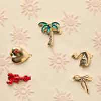 Accessoires DIY pour sandales et tongs en métal, décorations personnalisées et tendance en forme d'animaux et de cœurs, pour sites indépendants transfrontaliers américains
