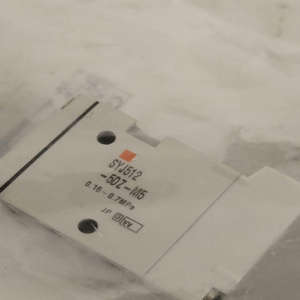 Vanne solénoïde d'origine SMC SYJ512-5DZ-M5 - Product Image 2